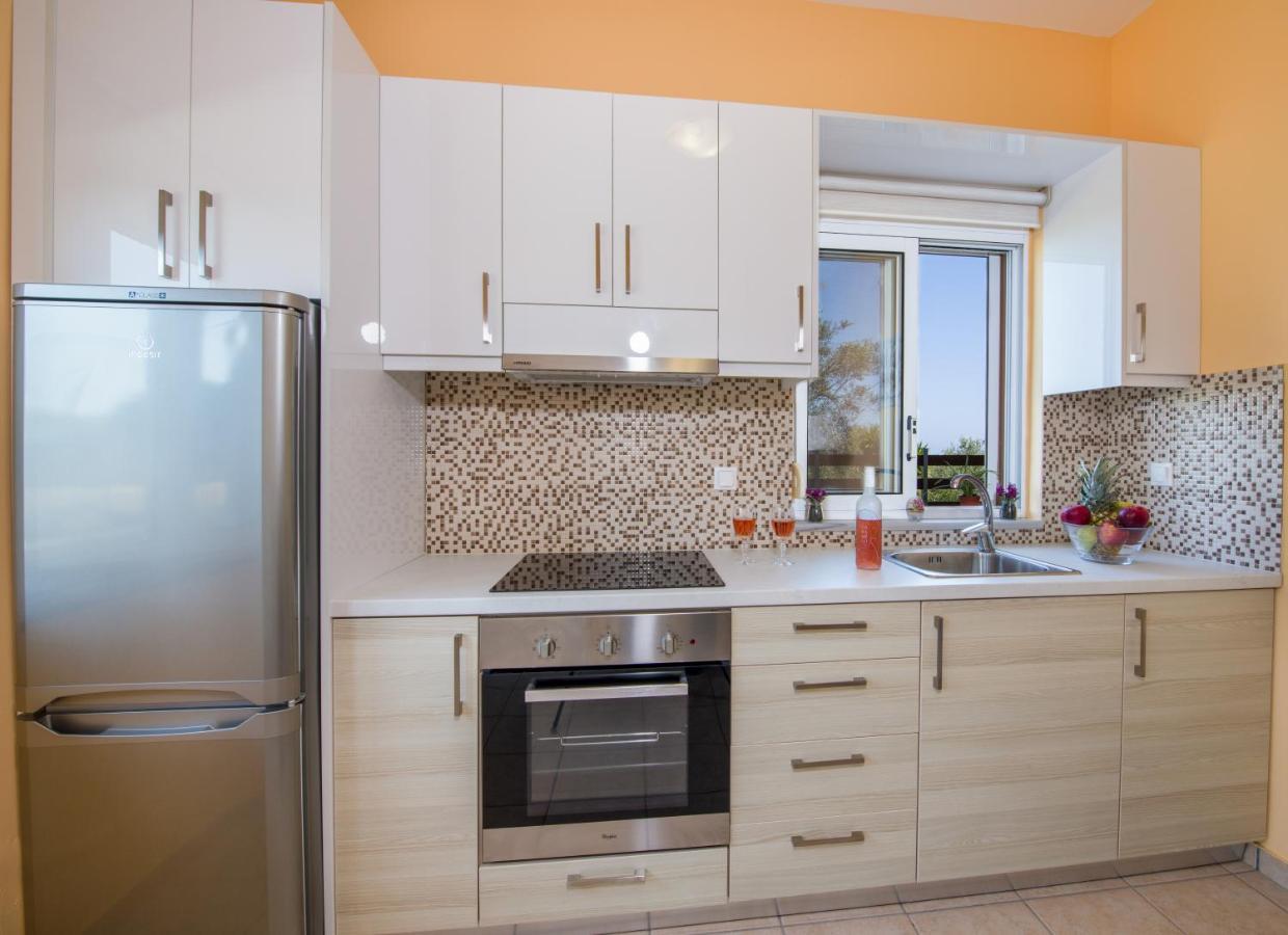 Georgia' S Apartment No1 Máleme Ngoại thất bức ảnh
